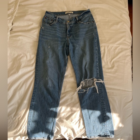 Abercrombie & Fitch 90’s straight low rise curve love jeans - Picture 3 of 4